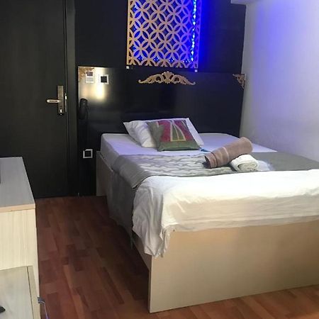 Blue Umbrella Hotel Стамбул Екстер'єр фото